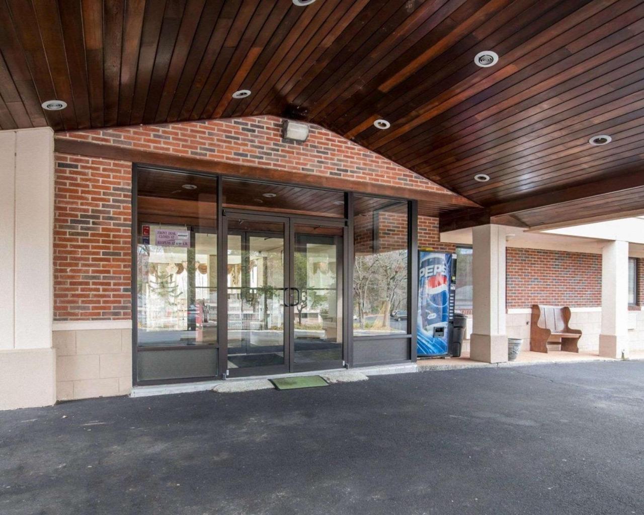 Kingston Motel Exterior photo